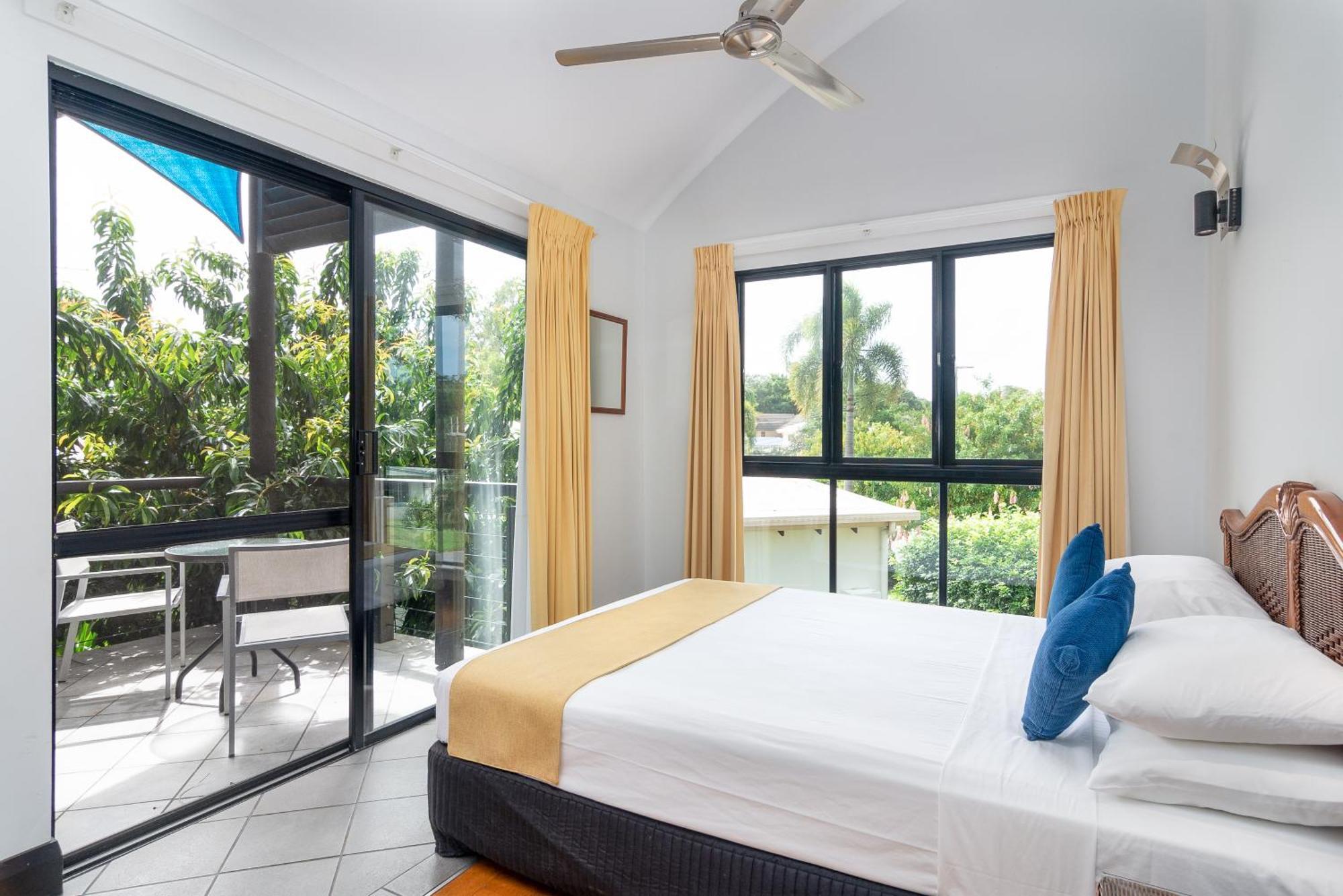 Dreamcatcher Beach-Side Apartments Port Douglas Exterior foto